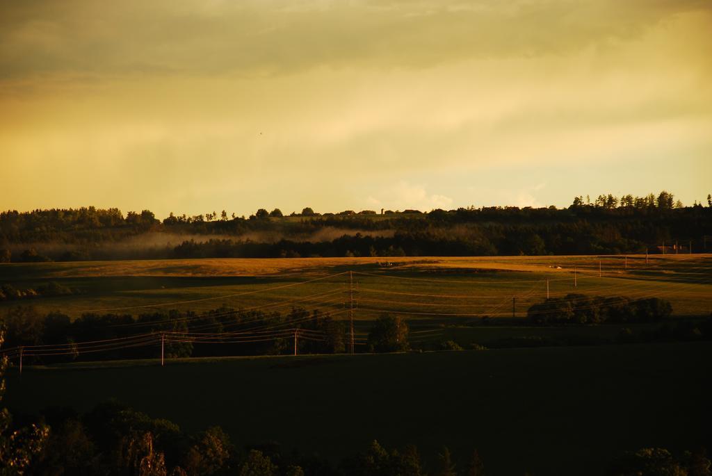 Hostinec A Penzion U Rezku Jistebnice ภายนอก รูปภาพ